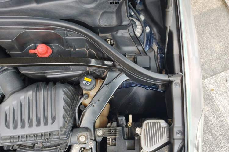 Used BMW X2 2020 sDrive25i Leading Model M Sport Package Engine Bay Left