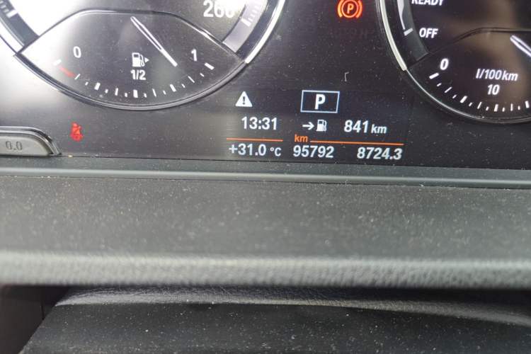 Used BMW X2 2020 sDrive25i Leading Model M Sport Package Odometer Close Up