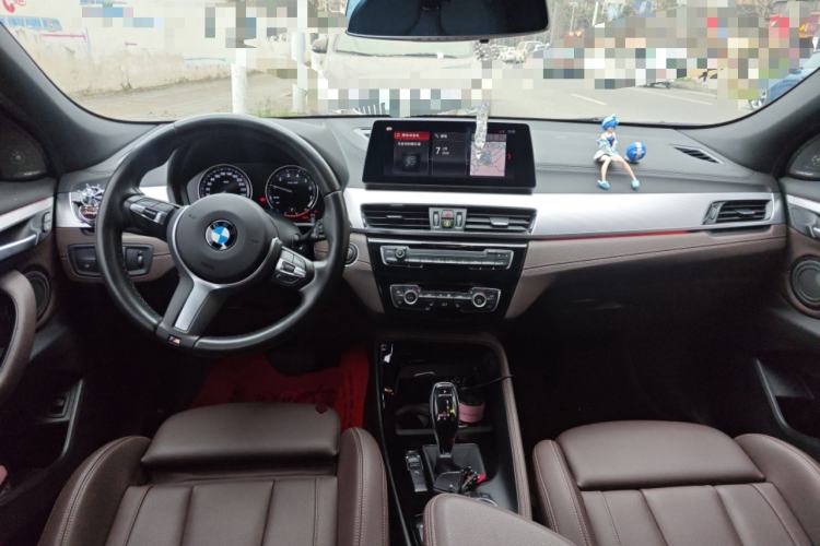 Used BMW X2 2020 sDrive25i Leading Model M Sport Package Center Console