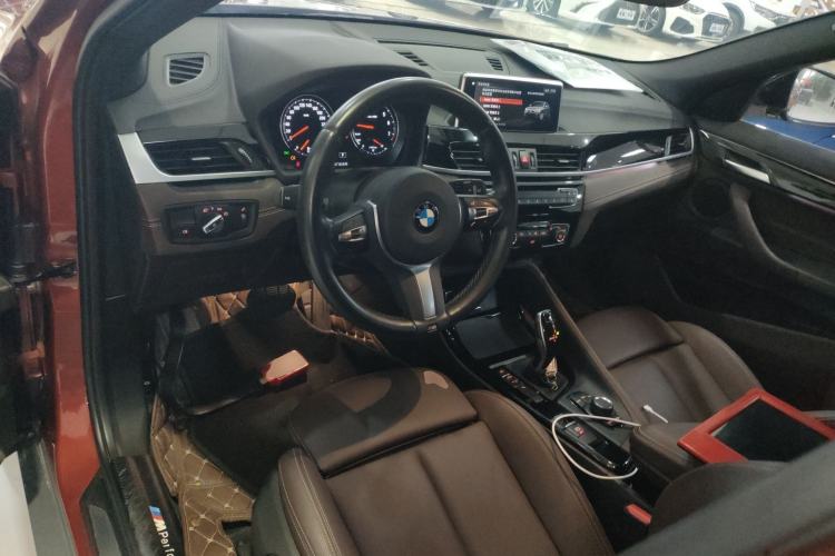 Used BMW X2 2020 sDrive25i Leading Model M Sport Package Center Console