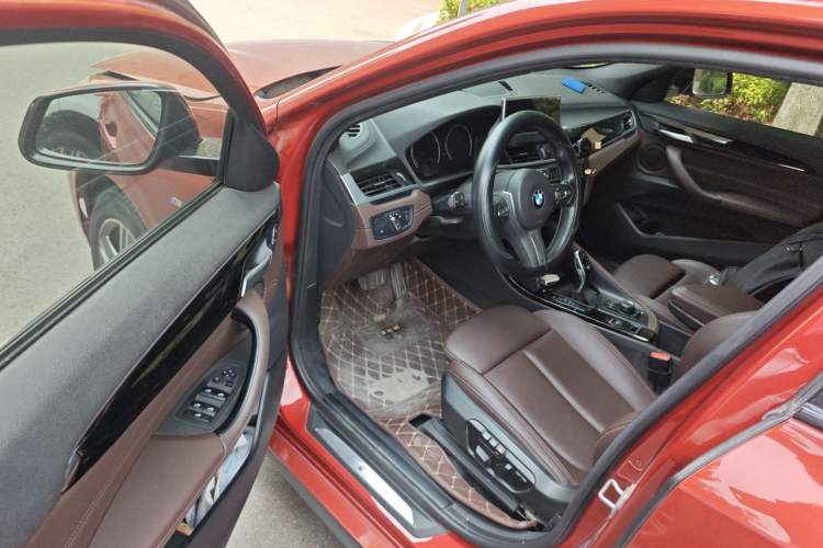 Used BMW X2 2020 sDrive25i Leading Model M Sport Package Driver Seat