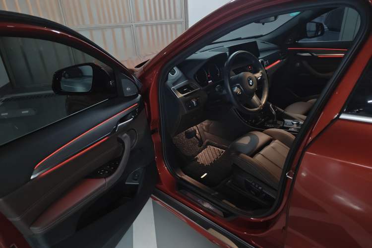 Used BMW X2 2020 sDrive25i Luxury M Sport Package Driver Seat