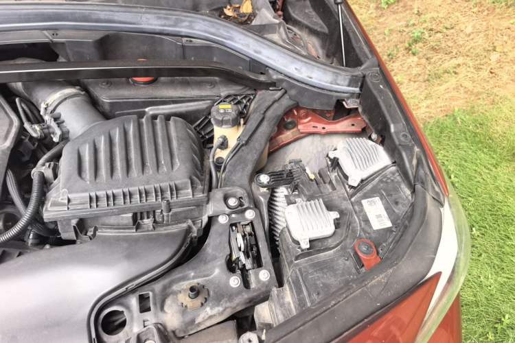 Used BMW X2 2020 sDrive25i Leading Model M Sport Package Engine Bay Left