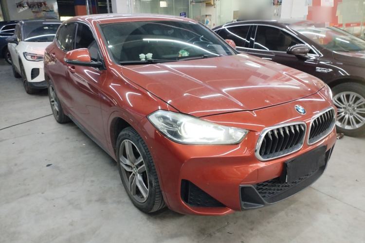 Used BMW X2 2020 sDrive25i Leading Model M Sport Package Front Right 45 Deg