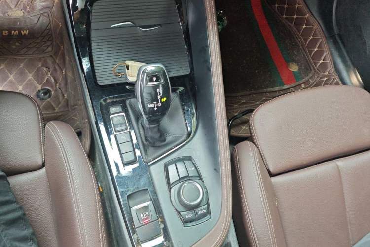 Used BMW X2 2020 sDrive25i Leading Model M Sport Package Gear Lever