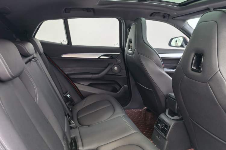 Used BMW X2 2020 xDrive25i M Sport Package Interior 12