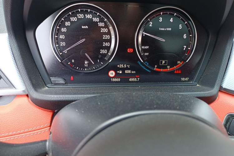 Used BMW X2 2020 xDrive25i M Sport Package Odometer Close Up