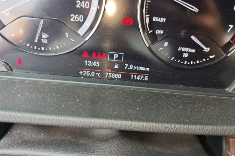 Used BMW X2 2020 sDrive25i Leading Model M Sport Package Odometer Close Up