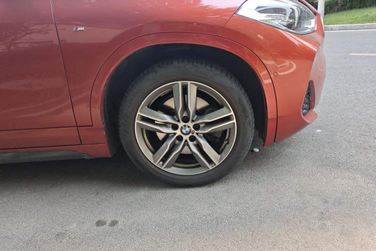 Used BMW X2 2020 sDrive25i Leading Model M Sport Package Right Front Wheel Hub