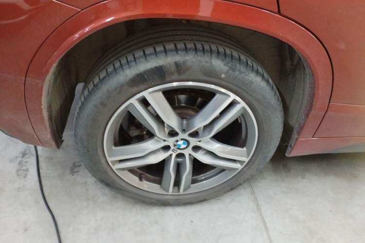Used BMW X2 2020 sDrive25i Leading Model M Sport Package Right Rear Wheel Hub