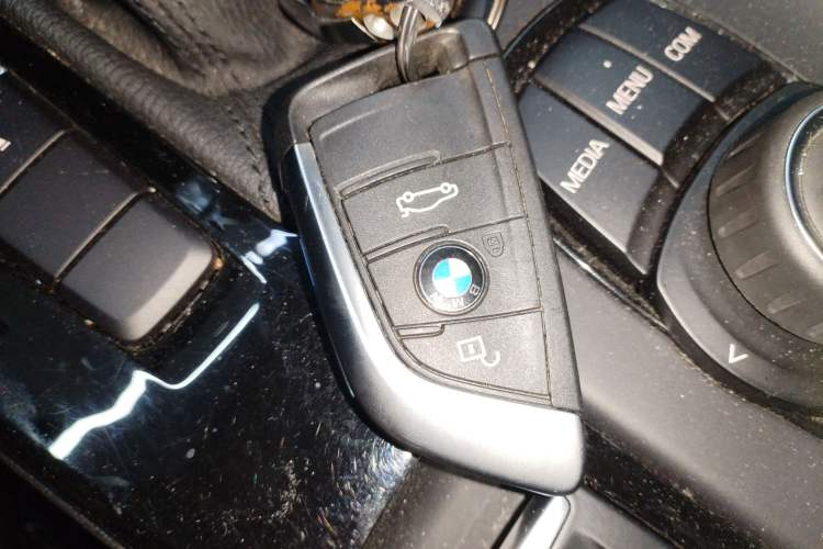 Used BMW X2 2020 sDrive25i Leading Model M Sport Package Vehicle Key