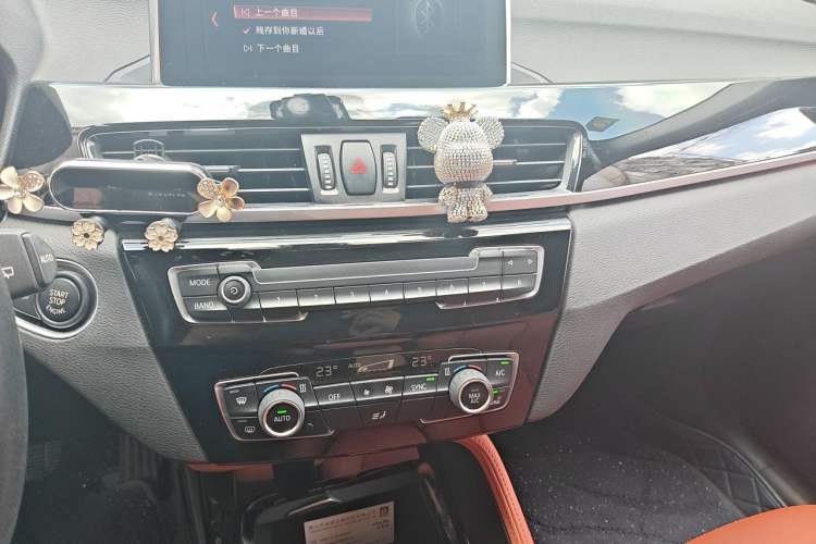 Used BMW X2 2020 sDrive20i M Sport Package Audio And AC Panel