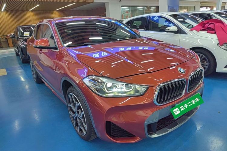 Used BMW X2 2020 sDrive25i Luxury M Sport Package Front Right 45 Deg