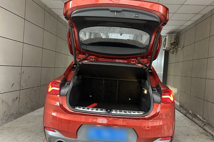 Used BMW X2 2020 sDrive25i Leading Model M Sport Package Interior 6