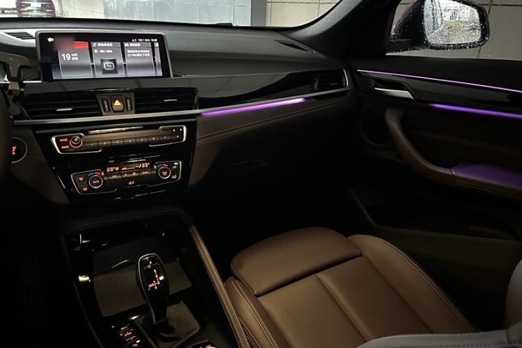 Used BMW X2 2020 sDrive25i Leading Model M Sport Package Interior 8