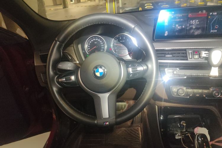 Used BMW X2 2020 sDrive25i Luxury M Sport Package Steering Wheel