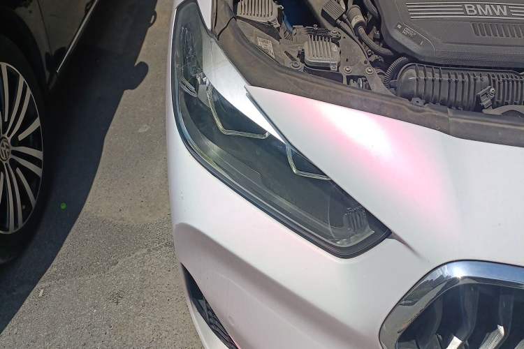 Used BMW X2 2020 sDrive25i Luxury Model with M Sport Package Right Front Headlight