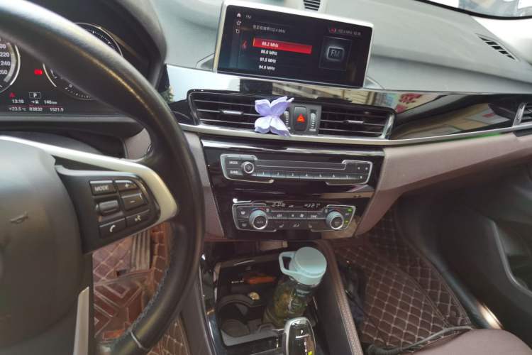 Used BMW X2 2020 sDrive20i M Sport Package Audio And AC Panel