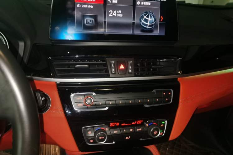 Used BMW X2 2020 sDrive25i Leading Model M Sport Package Audio And AC Panel