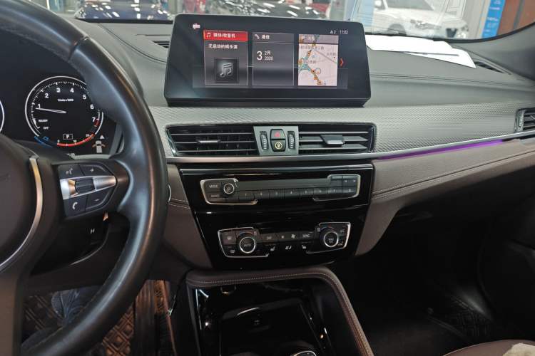 Used BMW X2 2020 sDrive25i Luxury M Sport Package Audio And AC Panel