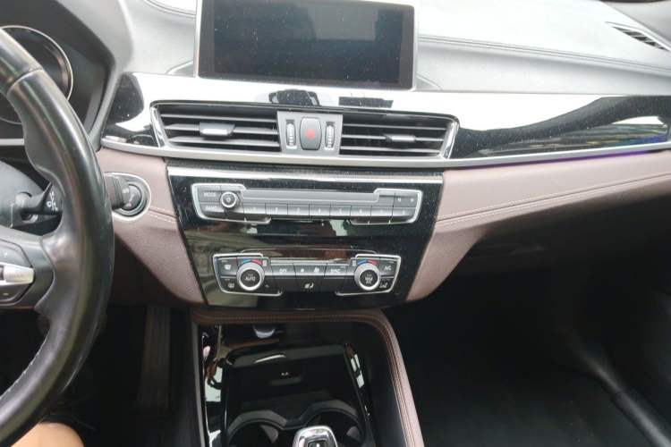 Used BMW X2 2020 sDrive25i Leading Model M Sport Package Audio And AC Panel