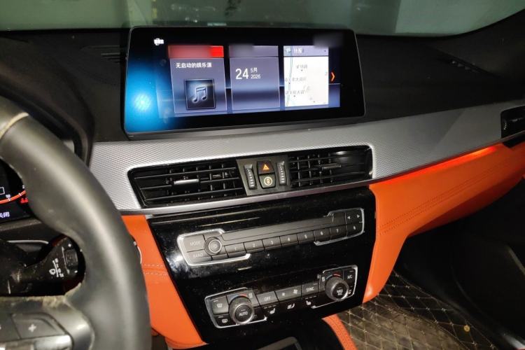 Used BMW X2 2020 sDrive25i Luxury Model with M Sport Package Audio And AC Panel