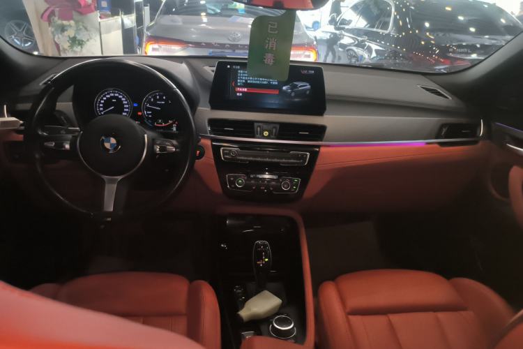 Used BMW X2 2020 sDrive25i Luxury M Sport Package Center Console