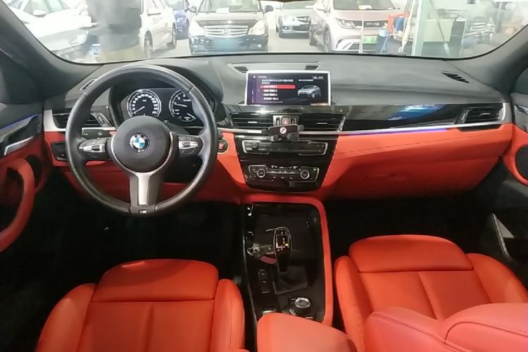 Used BMW X2 2020 sDrive25i Leading Model M Sport Package Center Console