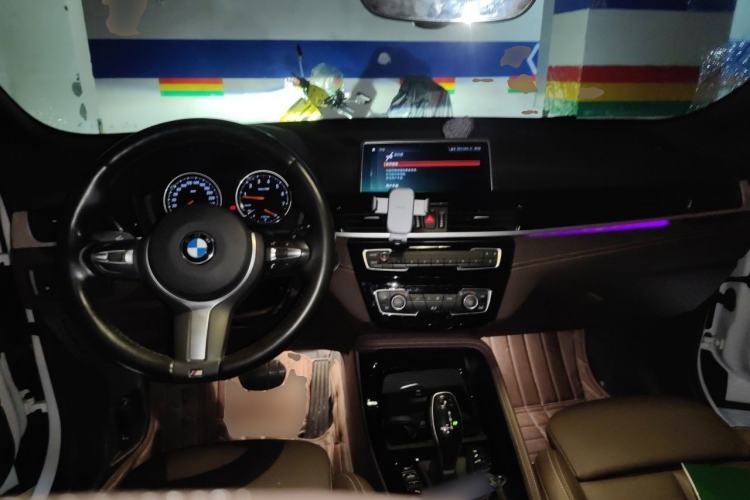 Used BMW X2 2020 sDrive25i Leading Model M Sport Package Center Console