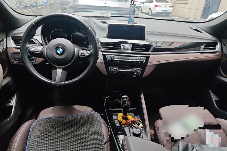 Used BMW X2 2020 sDrive25i Leading Model M Sport Package Center Console