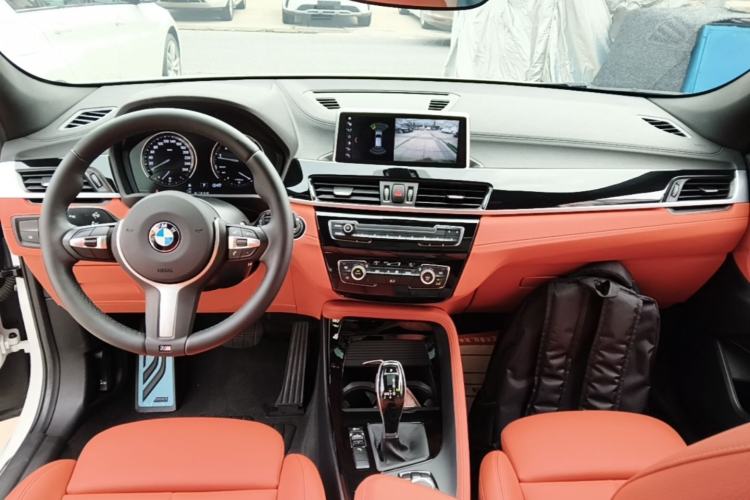 Used BMW X2 2020 sDrive25i Leading Model M Sport Package Center Console