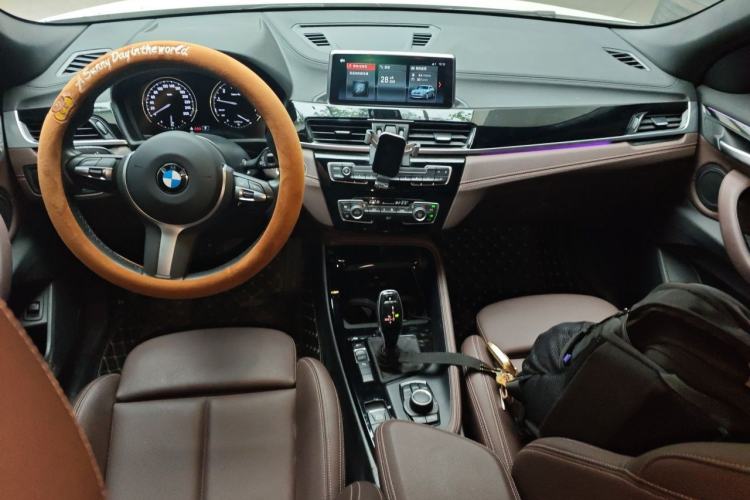 Used BMW X2 2020 sDrive25i Leading Model M Sport Package Center Console