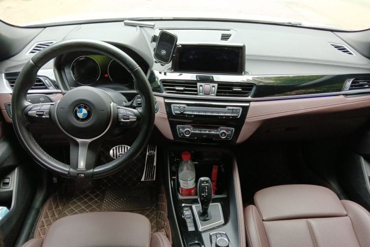 Used BMW X2 2020 sDrive25i Leading Model M Sport Package Center Console