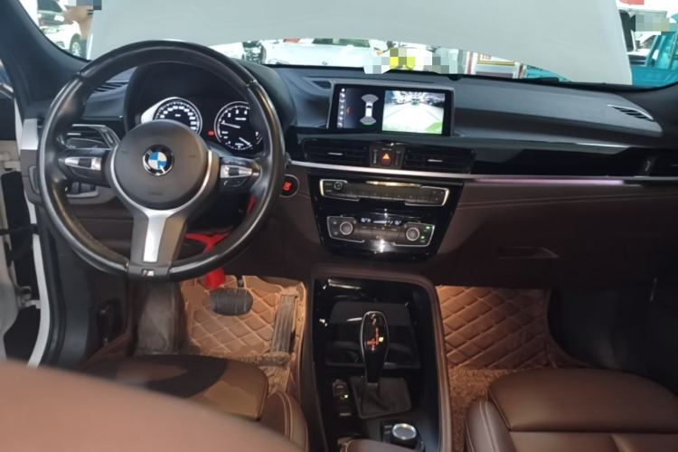 Used BMW X2 2020 sDrive25i Leading Model M Sport Package Center Console