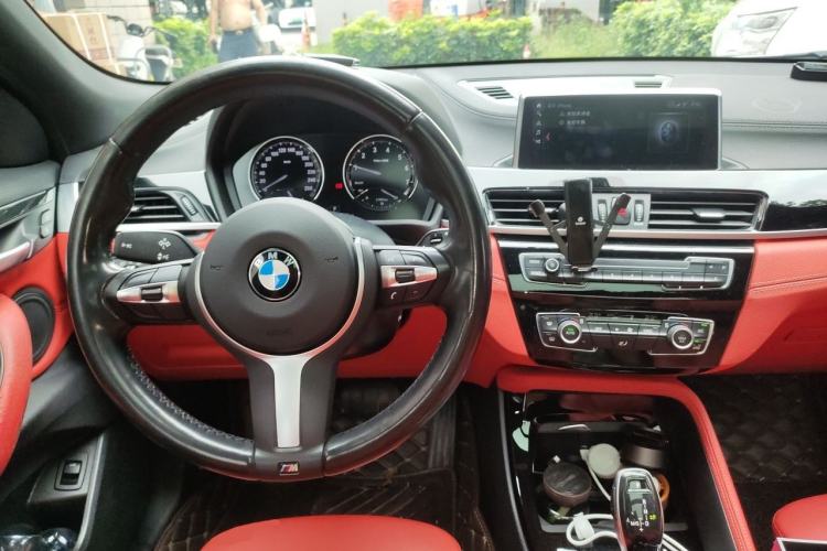 Used BMW X2 2020 sDrive25i Leading Model M Sport Package Center Console
