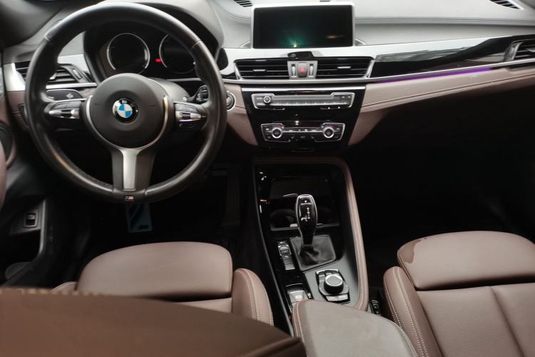 Used BMW X2 2020 sDrive25i Leading Model M Sport Package Center Console