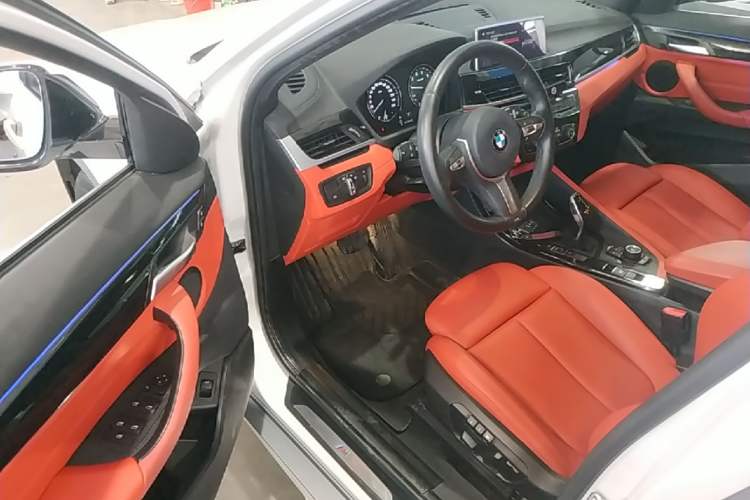 Used BMW X2 2020 sDrive25i Leading Model M Sport Package Driver Seat