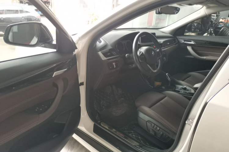 Used BMW X2 2020 sDrive20i M Sport Package Driver Seat