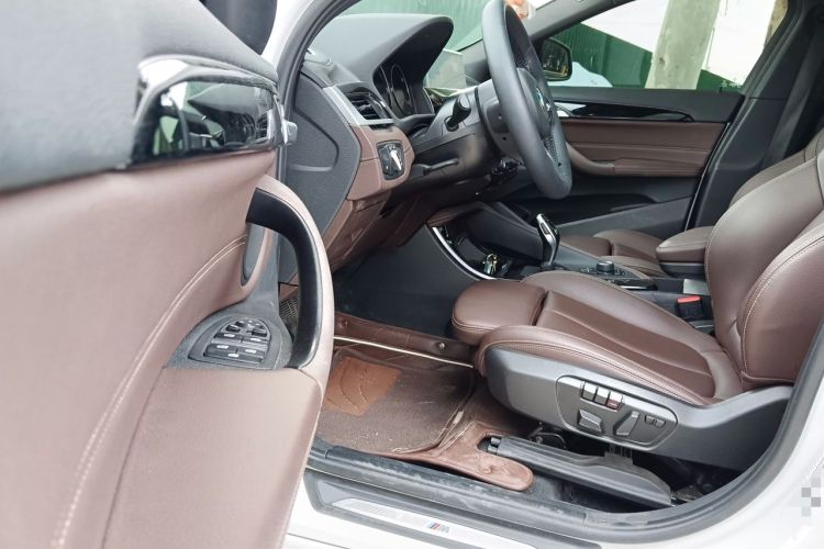 Used BMW X2 2020 sDrive25i Leading Model M Sport Package Driver Seat