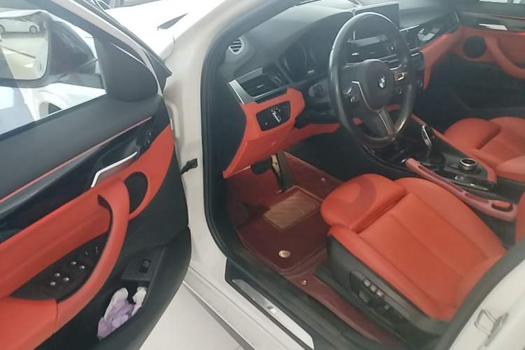 Used BMW X2 2020 sDrive25i Leading Model M Sport Package Driver Seat