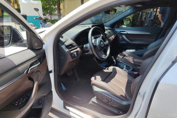 Used BMW X2 2020 xDrive25i M Sport Package Driver Seat