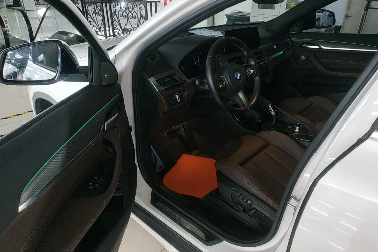 Used BMW X2 2020 sDrive25i Luxury M Sport Package Driver Seat