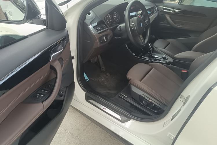 Used BMW X2 2020 sDrive25i Leading Model M Sport Package Driver Seat