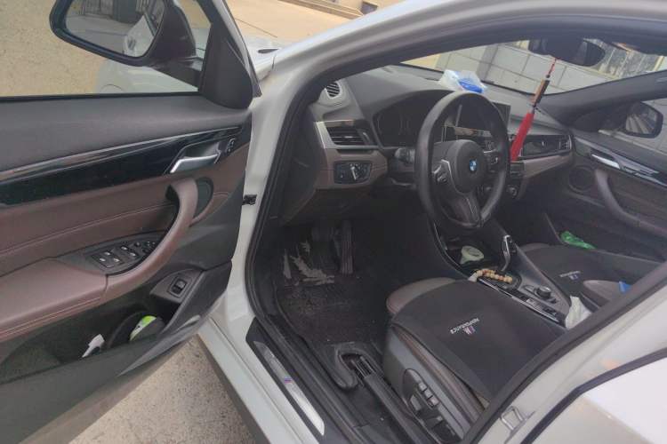 Used BMW X2 2020 sDrive25i Leading Model M Sport Package Driver Seat