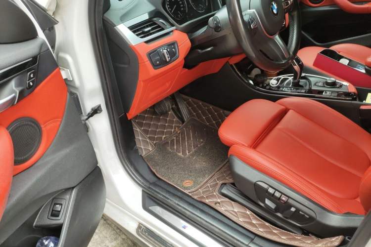 Used BMW X2 2020 sDrive25i Leading Model M Sport Package Driver Seat
