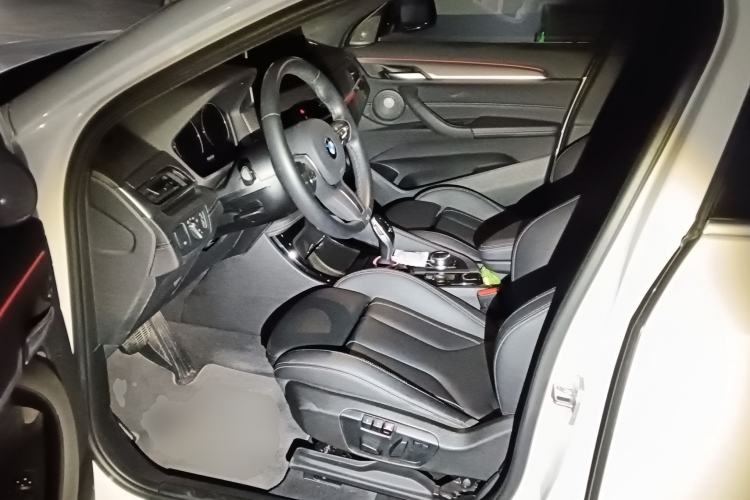 Used BMW X2 2020 sDrive25i Luxury M Sport Package Driver Seat