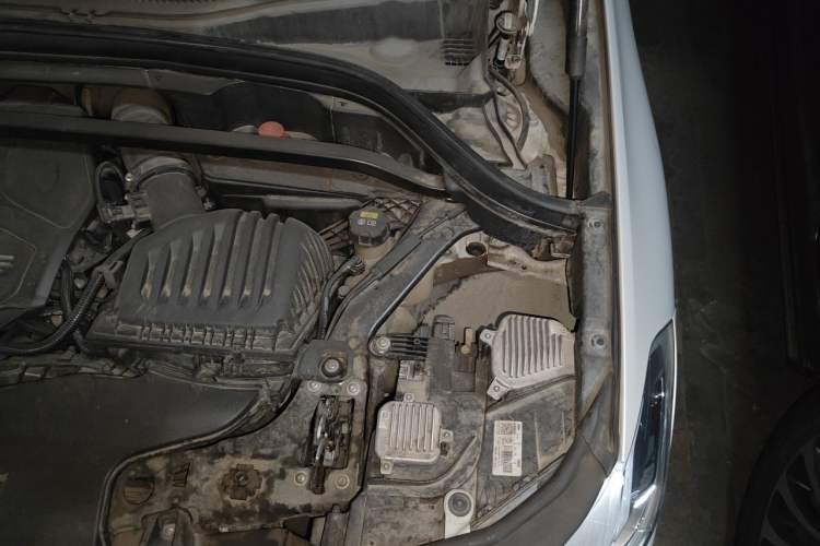 Used BMW X2 2020 sDrive20i M Sport Package Engine Bay Left