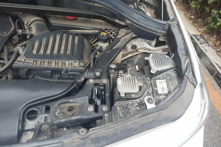 Used BMW X2 2020 sDrive20i M Sport Package Engine Bay Left