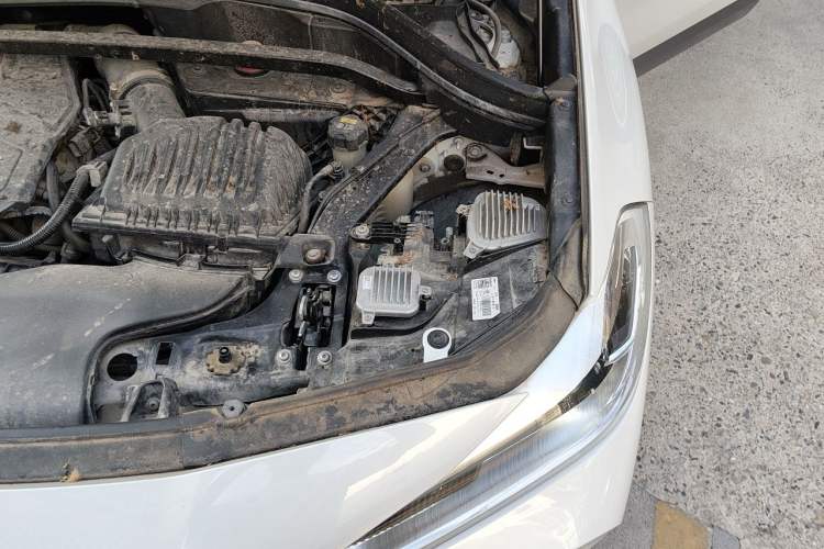 Used BMW X2 2020 sDrive20i M Sport Package Engine Bay Left