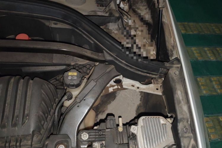 Used BMW X2 2020 sDrive25i Leading Model M Sport Package Engine Bay Left